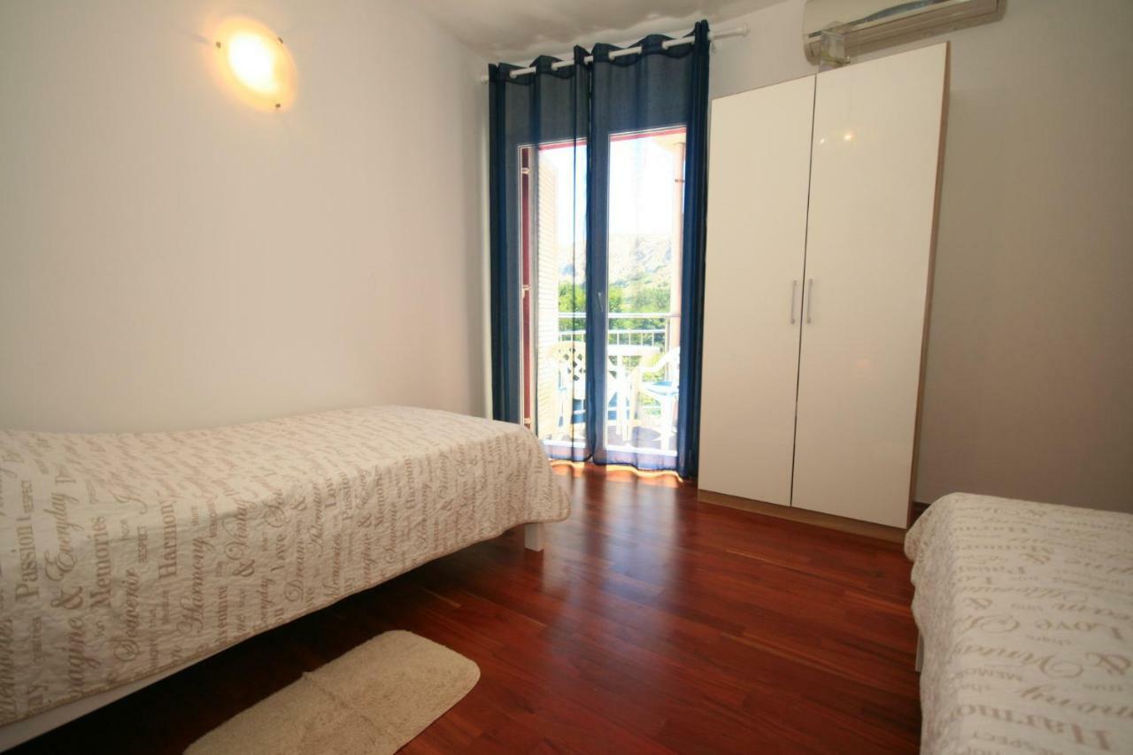 Apartment Mimoza 5, Baska, Krk מראה חיצוני תמונה