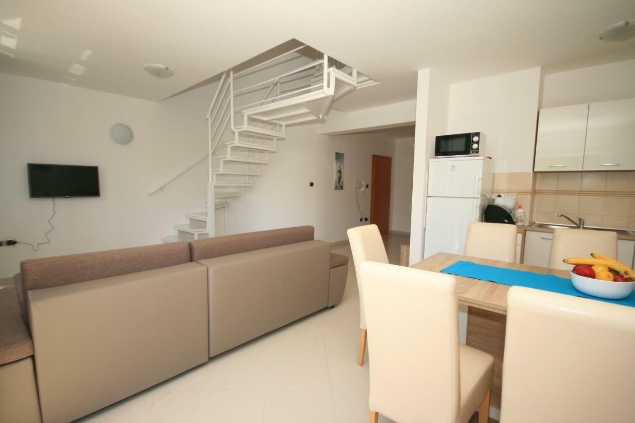 Apartment Mimoza 5, Baska, Krk מראה חיצוני תמונה